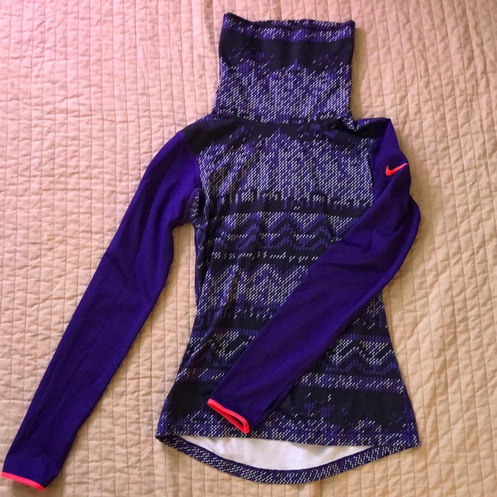 Fleece lined Nike Shirt